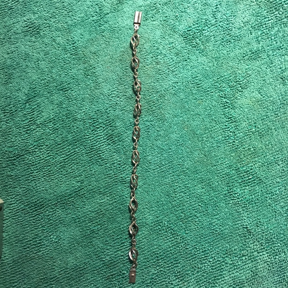 Vintage sterling silver bracelet 7.5”